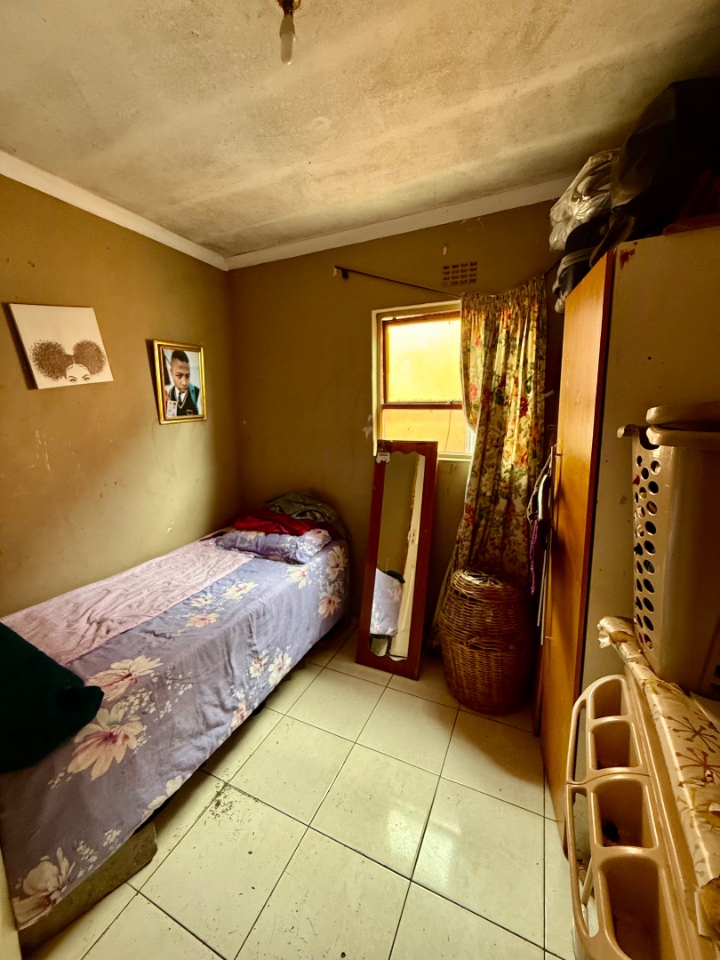 5 Bedroom Property for Sale in Delft South Western Cape